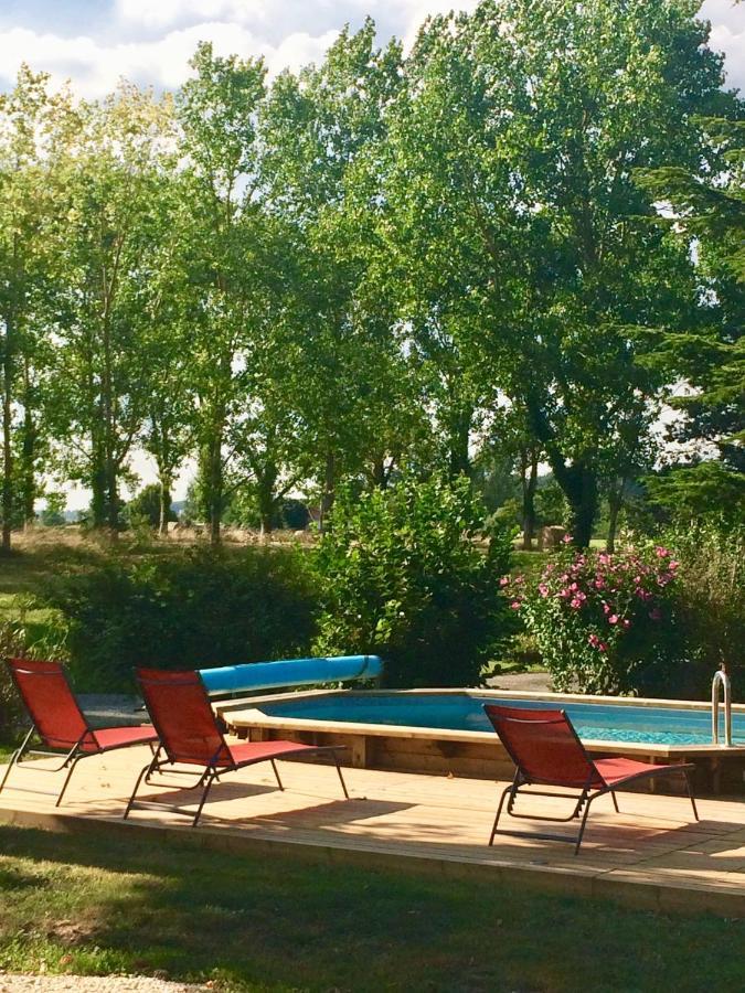 Petit Loft Ideal, Tourisme Et Affaires Ledat Bagian luar foto
